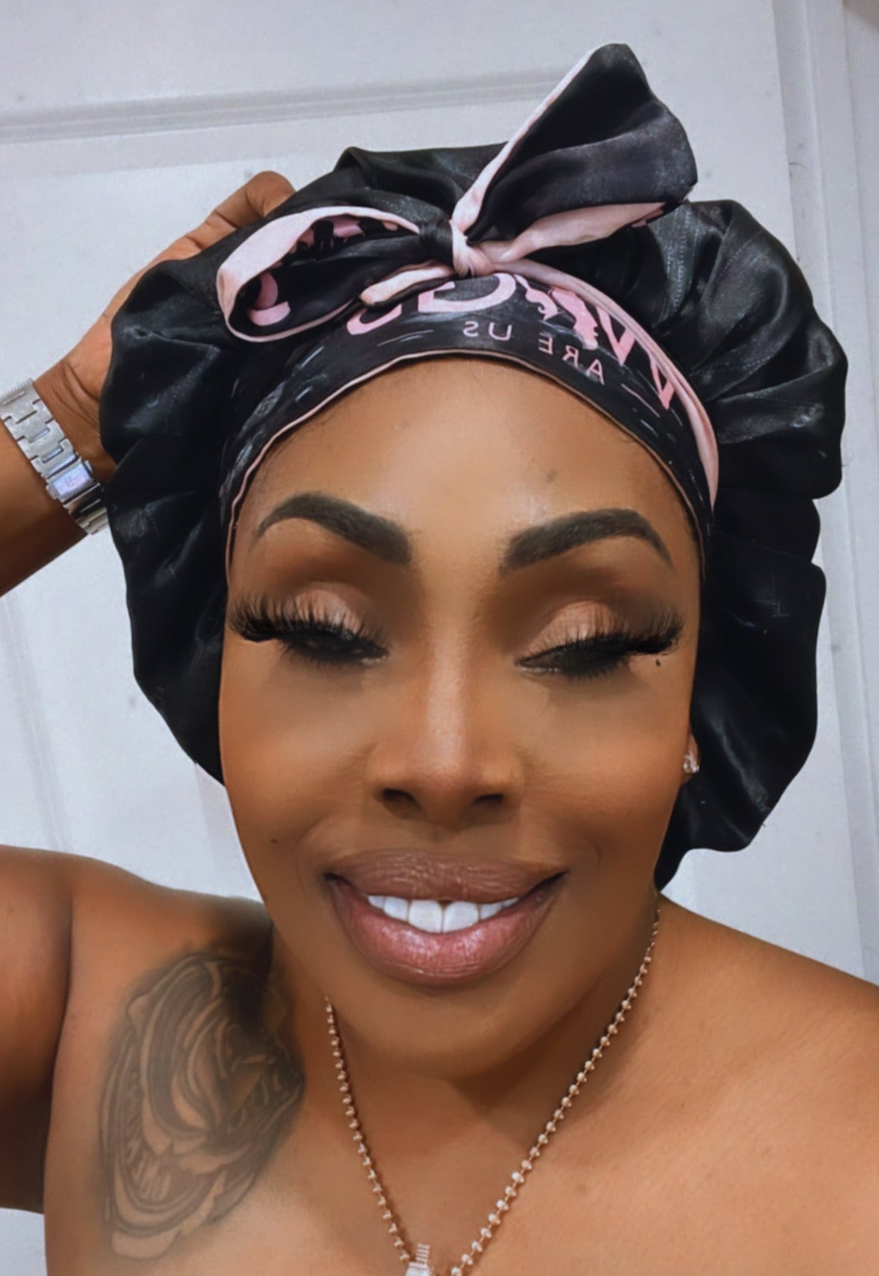 Head Tie Bonnet
