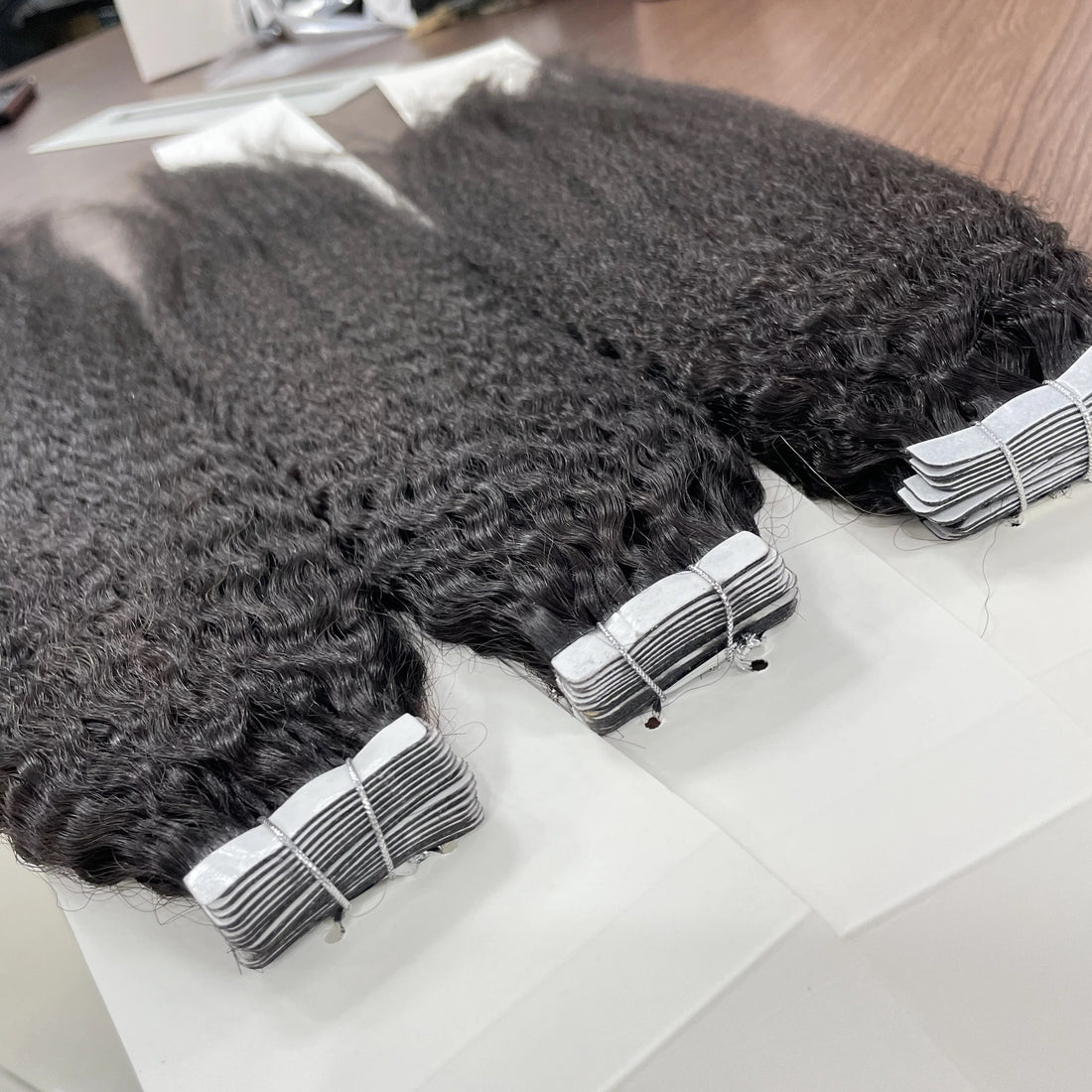 Kinky Straight Raw Tape-In Extensions